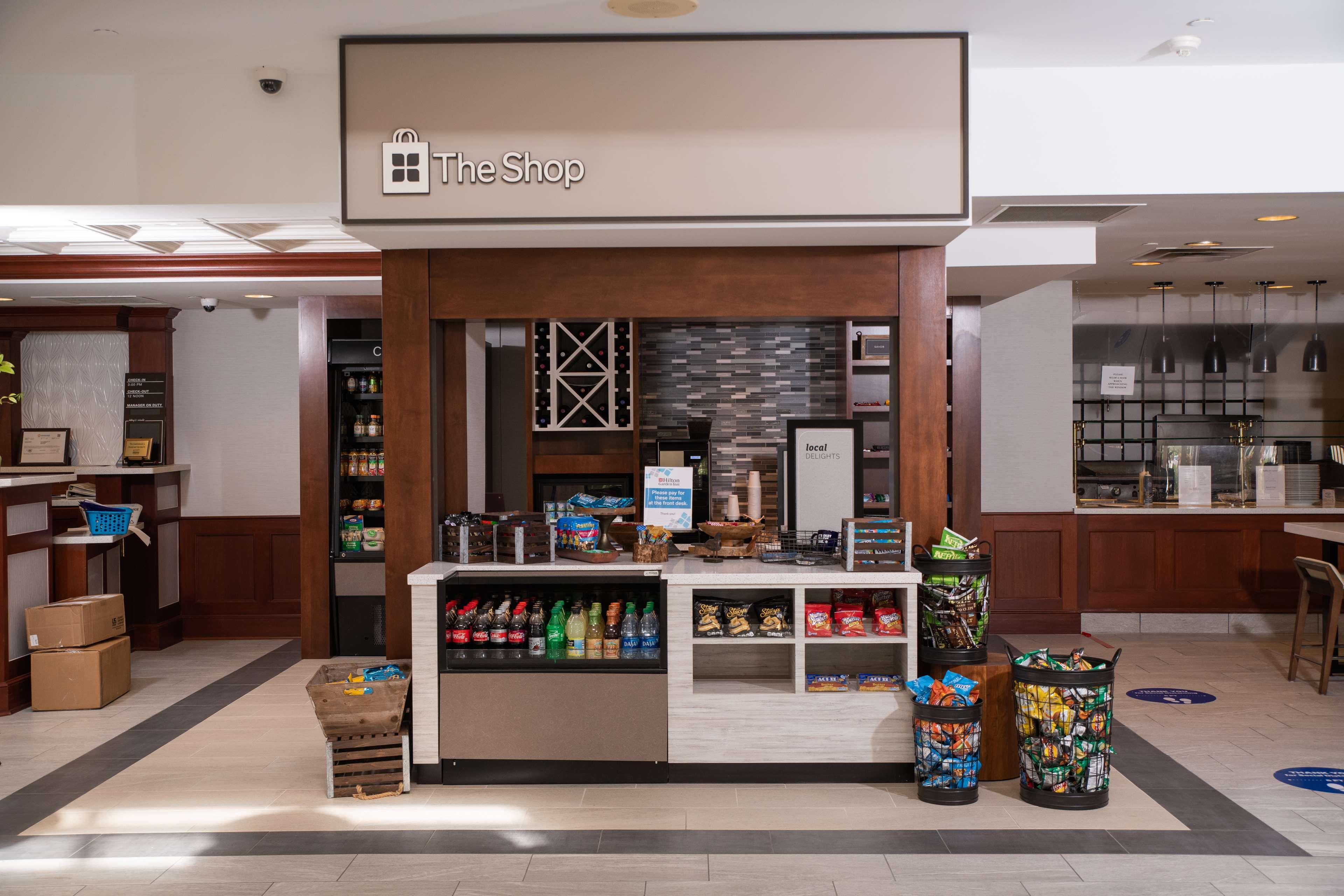 Hilton Garden Inn Erie Kearsarge Exterior foto