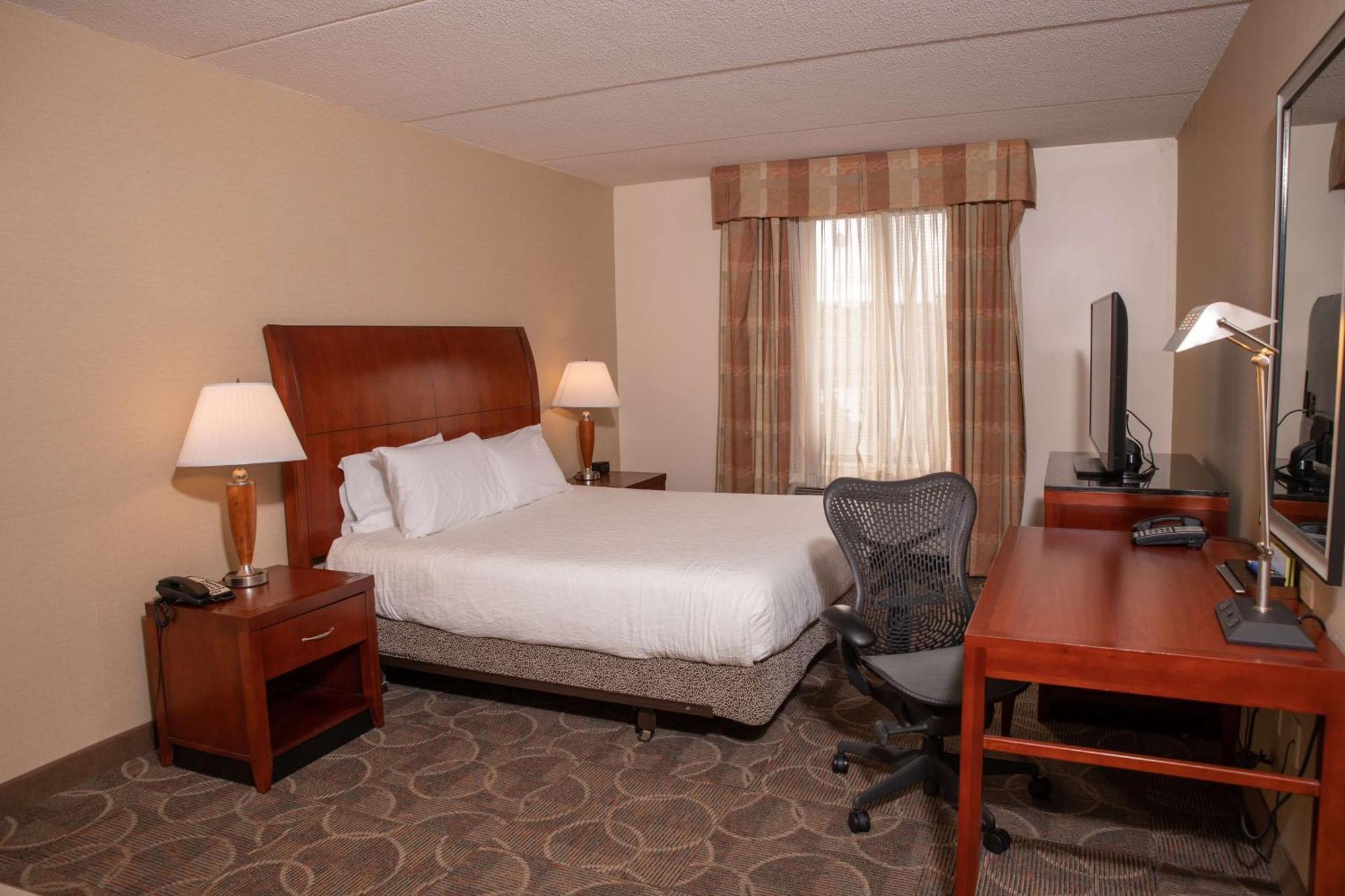 Hilton Garden Inn Erie Kearsarge Exterior foto